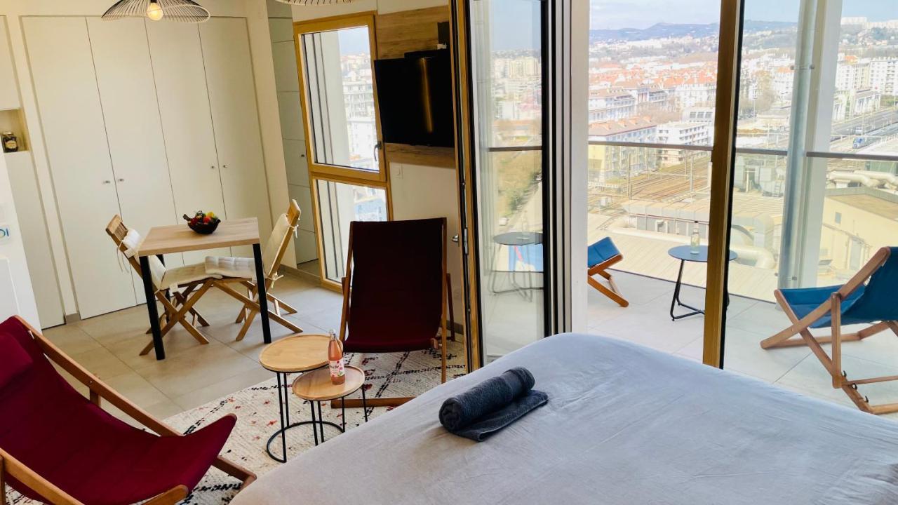 Studio Bel Mod Mont D'Or - Belvedere Moderne Lyon Exterior photo